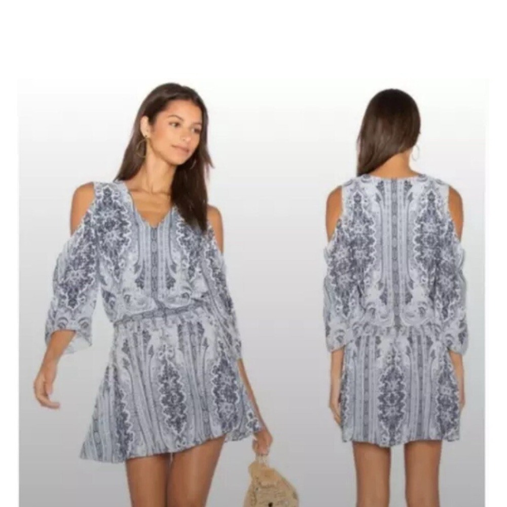 Alice + Olivia Women's Sz 8 Jolene Cold Shoulder Dress Paisley Mosaic Blue